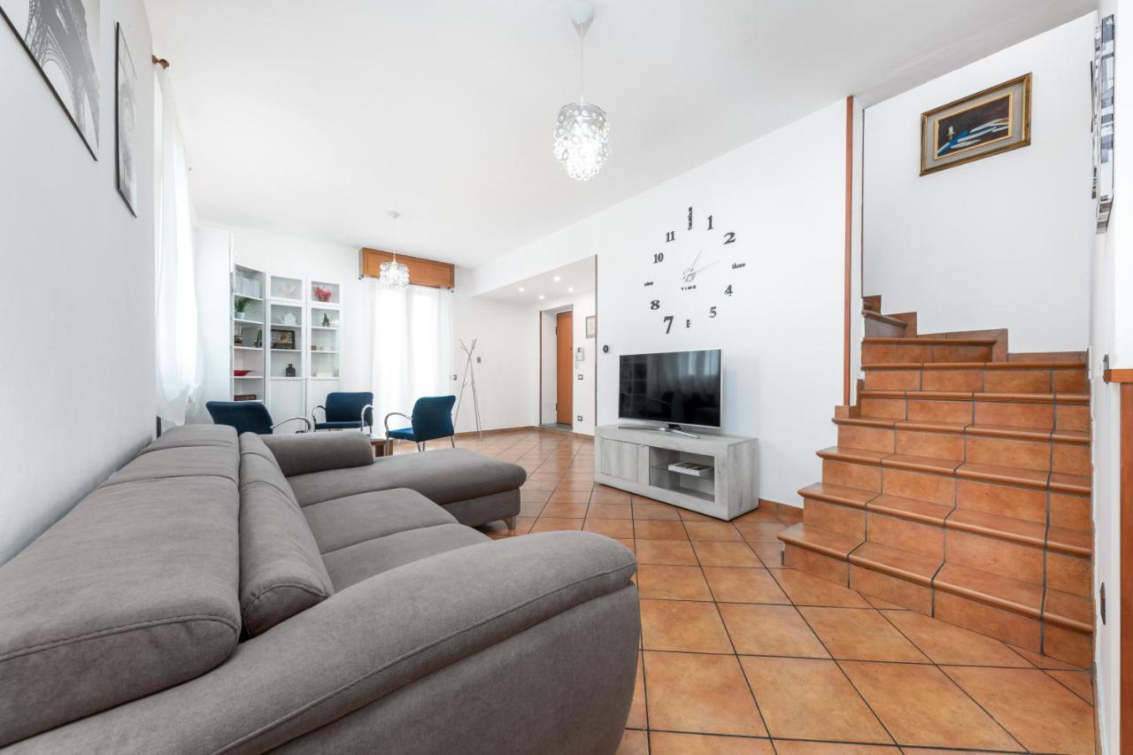 Casa Da Suite Majora Сесто Сан Джовани Екстериор снимка